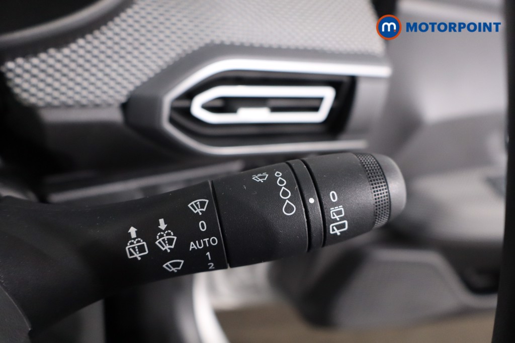 Dacia Sandero Expression Manual Petrol Hatchback - Stock Number (1608664) - 18th supplementary image