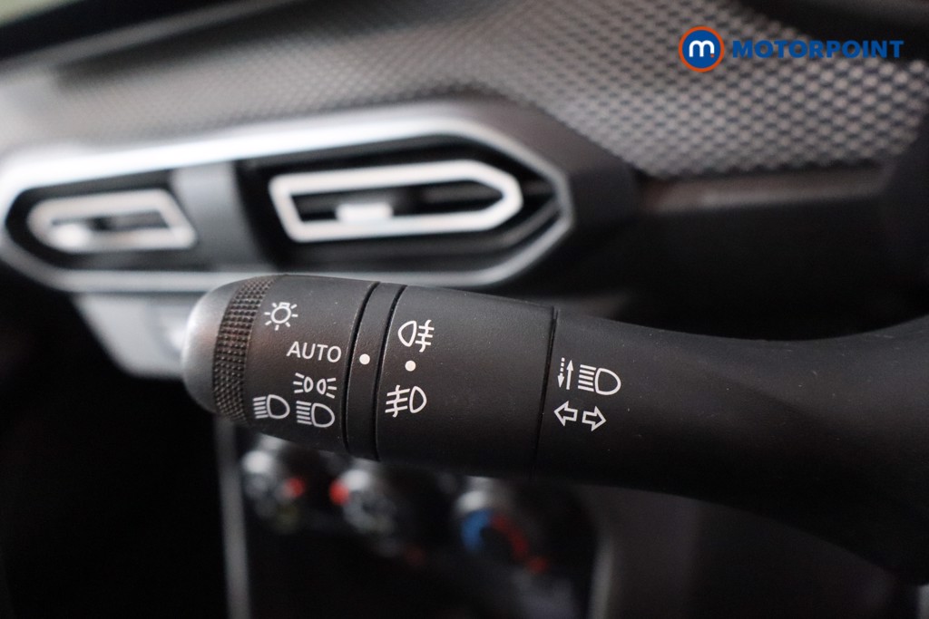 Dacia Sandero Expression Manual Petrol Hatchback - Stock Number (1608664) - 20th supplementary image