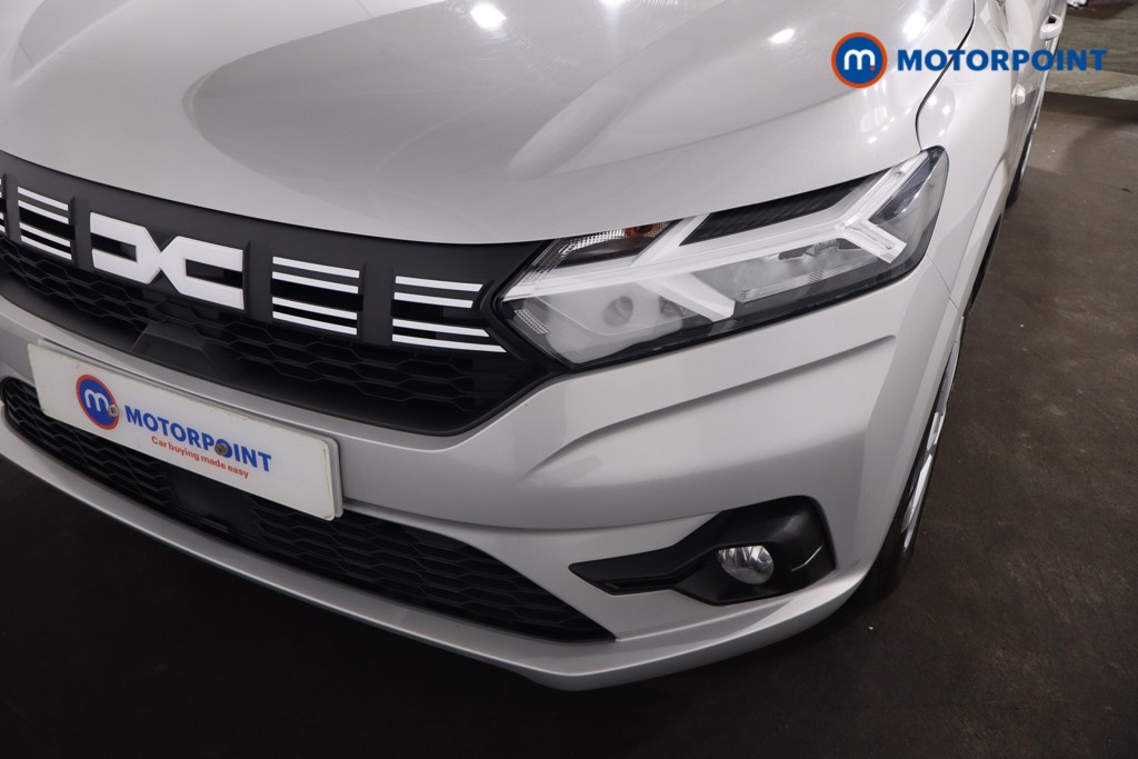 Dacia Sandero Expression Manual Petrol Hatchback - Stock Number (1608664) - 28th supplementary image