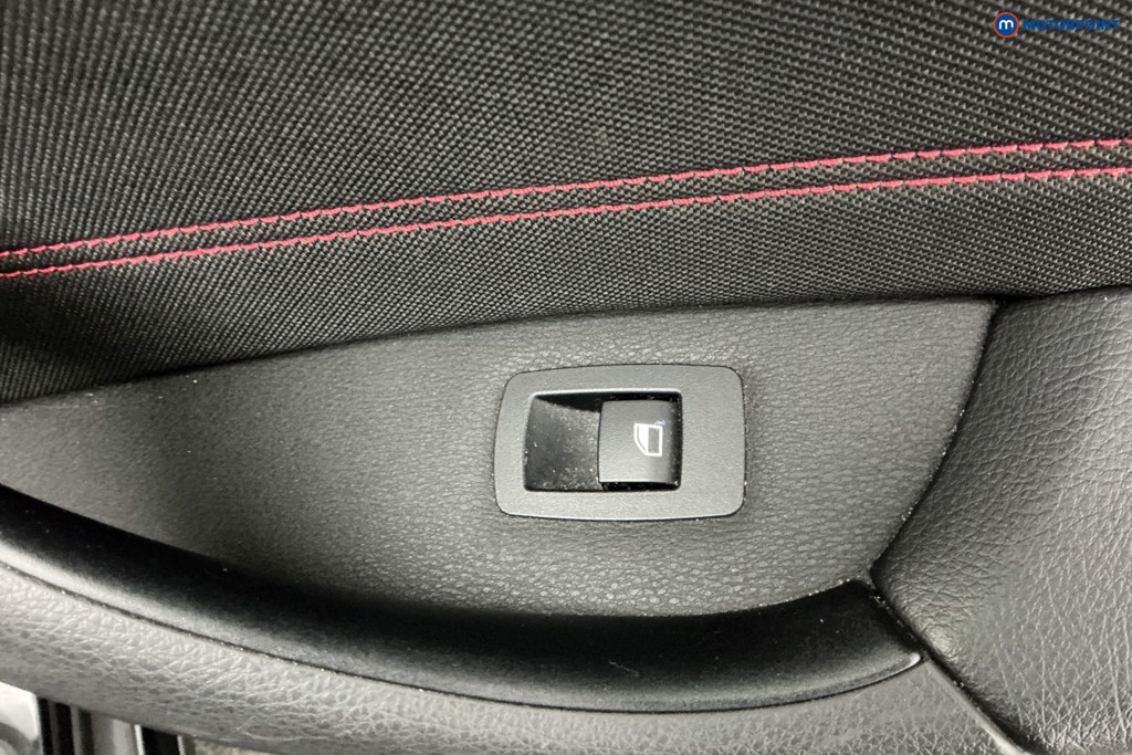 BMW X1 Sport Manual Petrol SUV - Stock Number (1608719) - 31st supplementary image