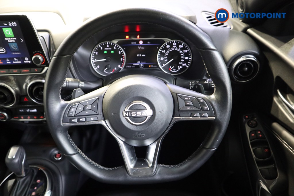 Nissan Juke N-Connecta Automatic Petrol SUV - Stock Number (1608845) - 2nd supplementary image