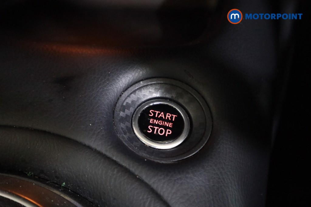 Nissan Juke N-Connecta Automatic Petrol SUV - Stock Number (1608845) - 12th supplementary image