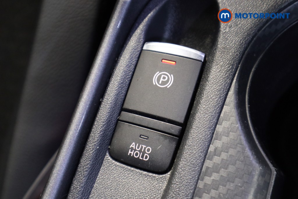 Nissan Juke N-Connecta Automatic Petrol SUV - Stock Number (1608845) - 13th supplementary image