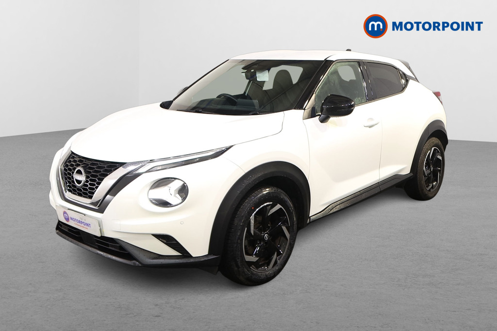 Nissan Juke N-Connecta Automatic Petrol SUV - Stock Number (1608845) - Passenger side front corner