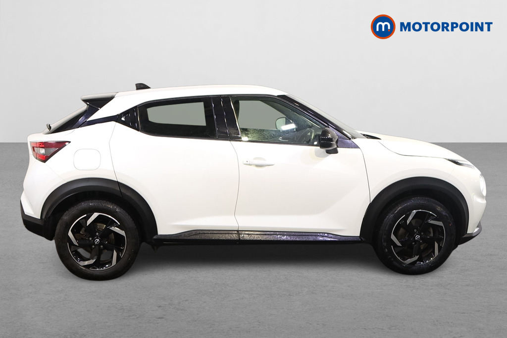 Nissan Juke N-Connecta Automatic Petrol SUV - Stock Number (1608845) - Drivers side