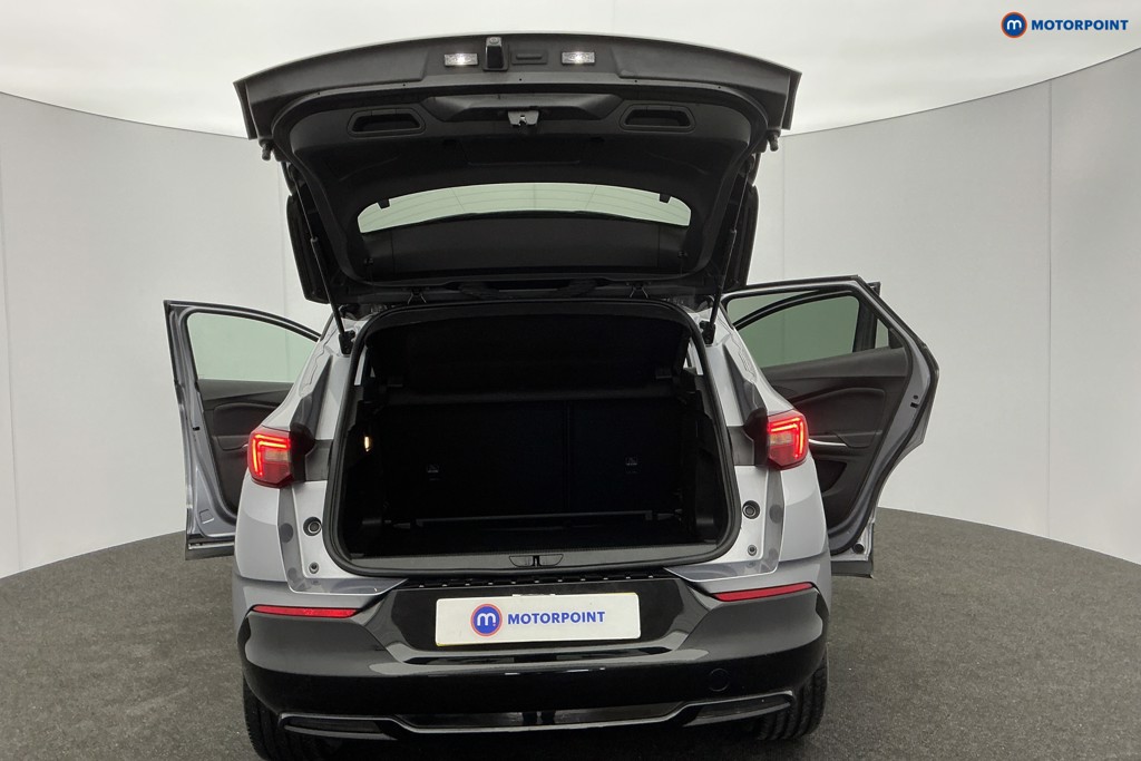 Vauxhall Grandland SRI Manual Petrol SUV - Stock Number (1608853) - 4th supplementary image