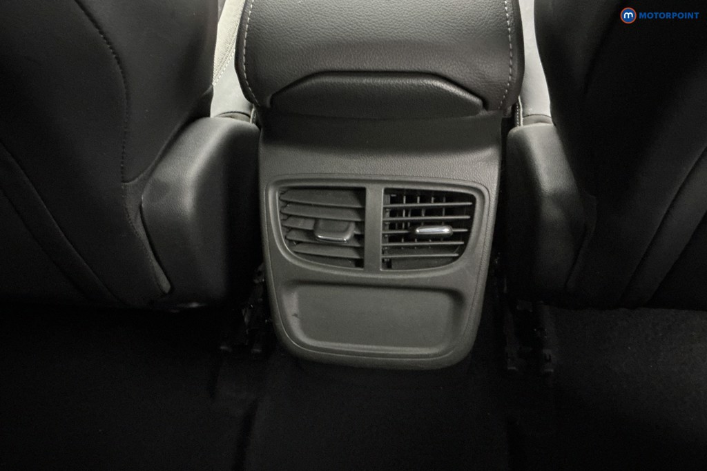 Vauxhall Grandland SRI Manual Petrol SUV - Stock Number (1608853) - 14th supplementary image