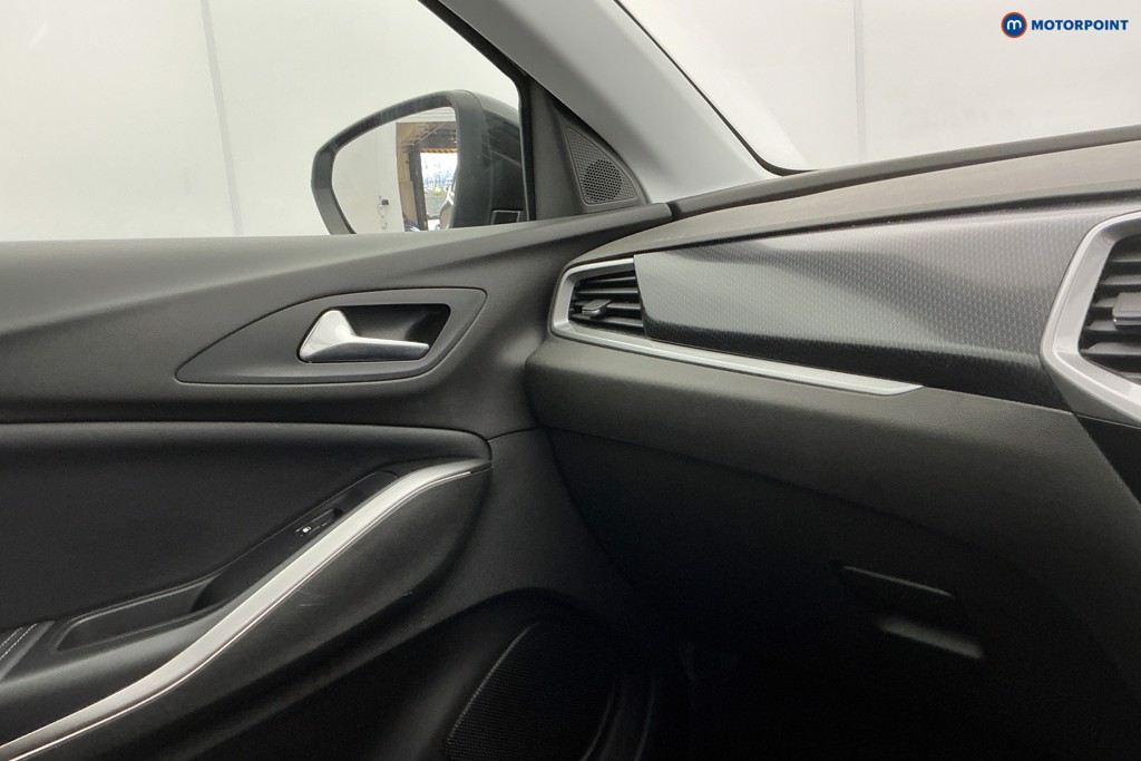Vauxhall Grandland SRI Manual Petrol SUV - Stock Number (1608853) - 22nd supplementary image