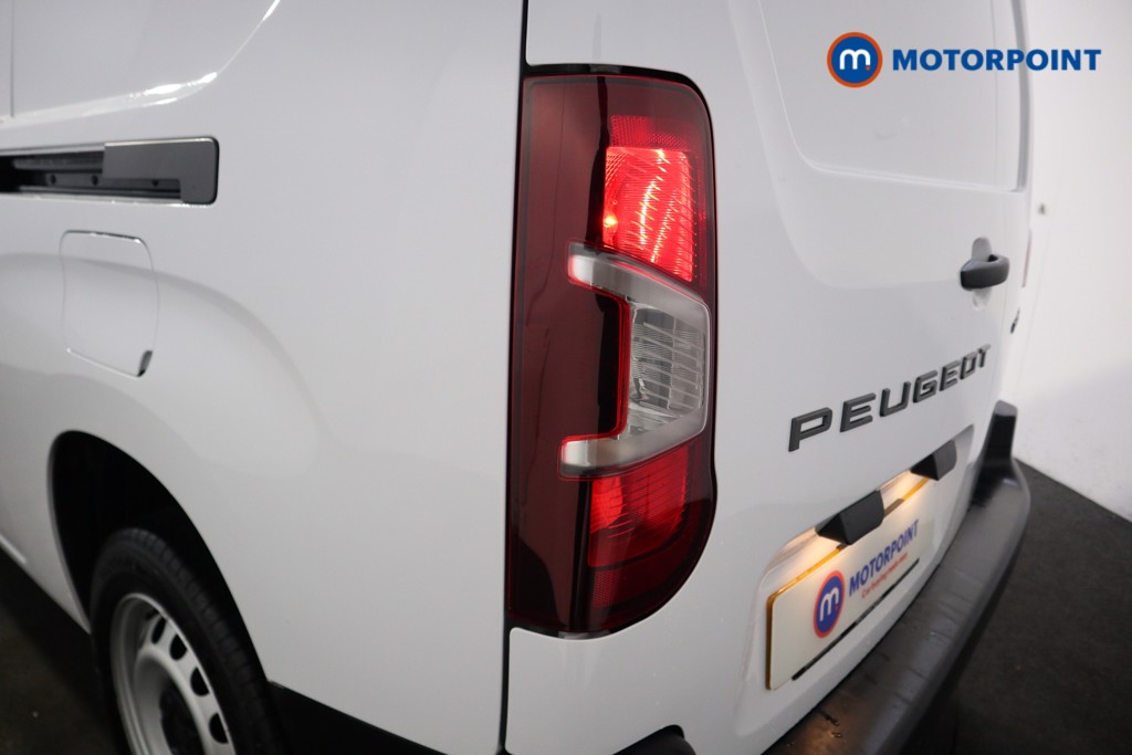 Peugeot Partner Professional Manual Diesel Panel Van - Stock Number (1608877) - 23rd supplementary image