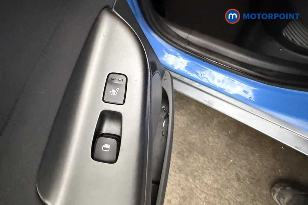 Hyundai Kona Ultimate Automatic Petrol-Electric Hybrid SUV - Stock Number (1609010) - 7th supplementary image