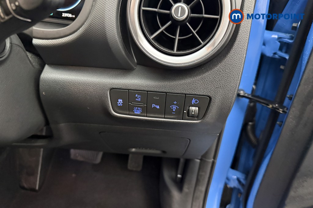 Hyundai Kona Ultimate Automatic Petrol-Electric Hybrid SUV - Stock Number (1609010) - 22nd supplementary image