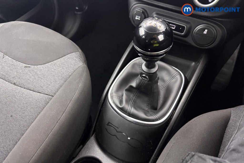 Fiat 500L City Cross Manual Petrol Hatchback - Stock Number (1609109) - 4th supplementary image