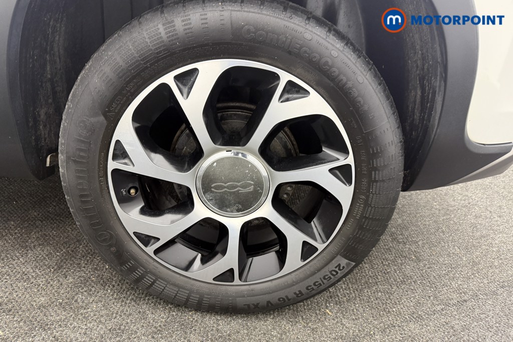 Fiat 500L City Cross Manual Petrol Hatchback - Stock Number (1609109) - 16th supplementary image