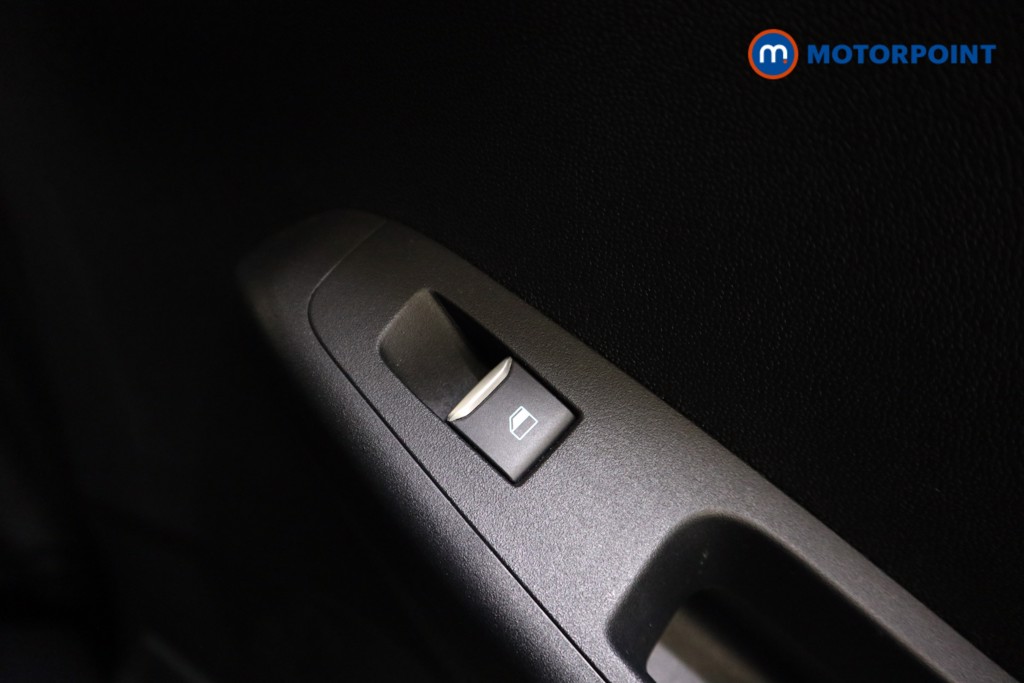 Ford Fiesta Active X Edition Manual Petrol Hatchback - Stock Number (1609150) - 19th supplementary image