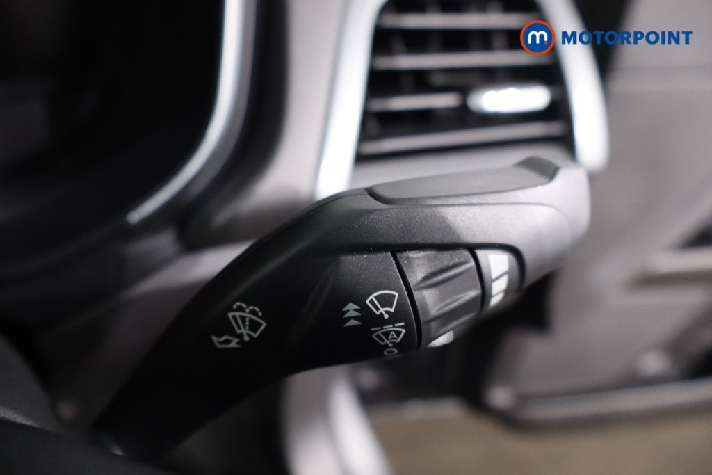 Ford Mondeo Titanium Edition Automatic Petrol-Electric Hybrid Saloon - Stock Number (1609254) - 18th supplementary image