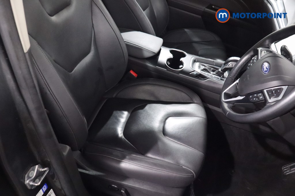 Ford Mondeo Titanium Edition Automatic Petrol-Electric Hybrid Saloon - Stock Number (1609254) - 25th supplementary image