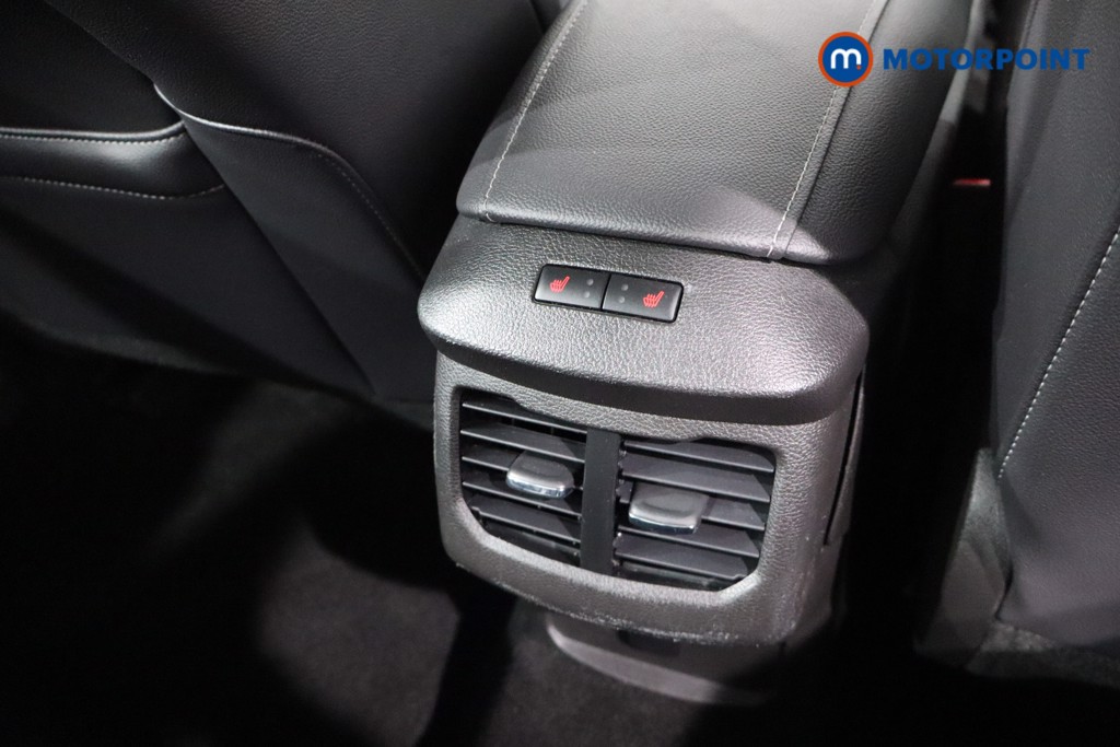 Ford Mondeo Titanium Edition Automatic Petrol-Electric Hybrid Saloon - Stock Number (1609254) - 29th supplementary image