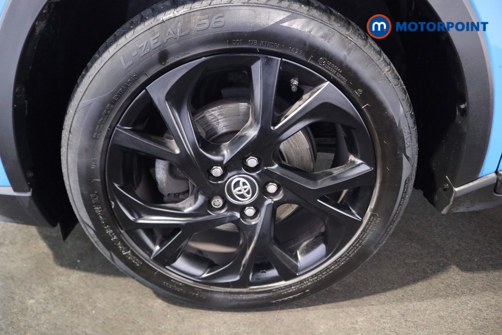 Toyota C-Hr Dynamic Manual Petrol SUV - Stock Number (1609953) - 24th supplementary image