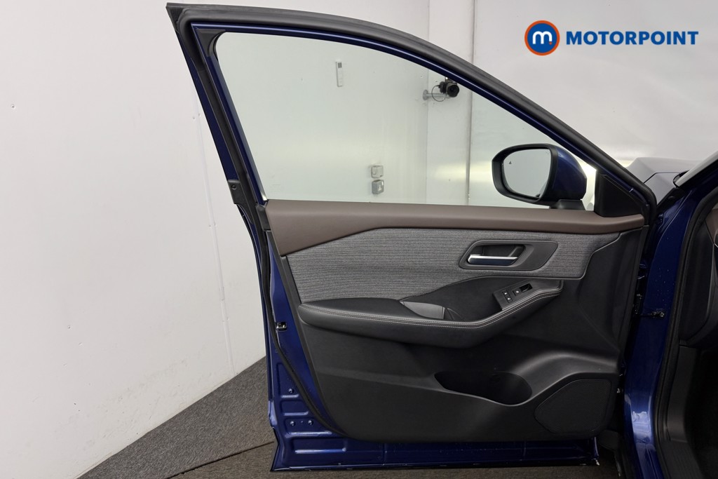 Nissan X-Trail N-Connecta Automatic Petrol-Electric Hybrid SUV - Stock Number (1610231) - 4th supplementary image