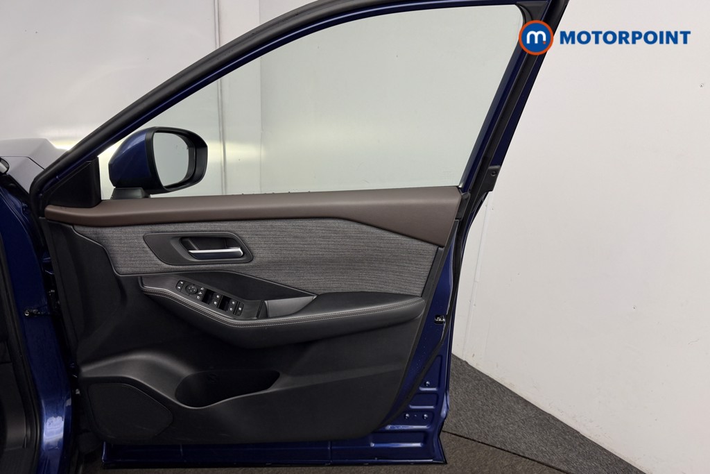 Nissan X-Trail N-Connecta Automatic Petrol-Electric Hybrid SUV - Stock Number (1610231) - 19th supplementary image