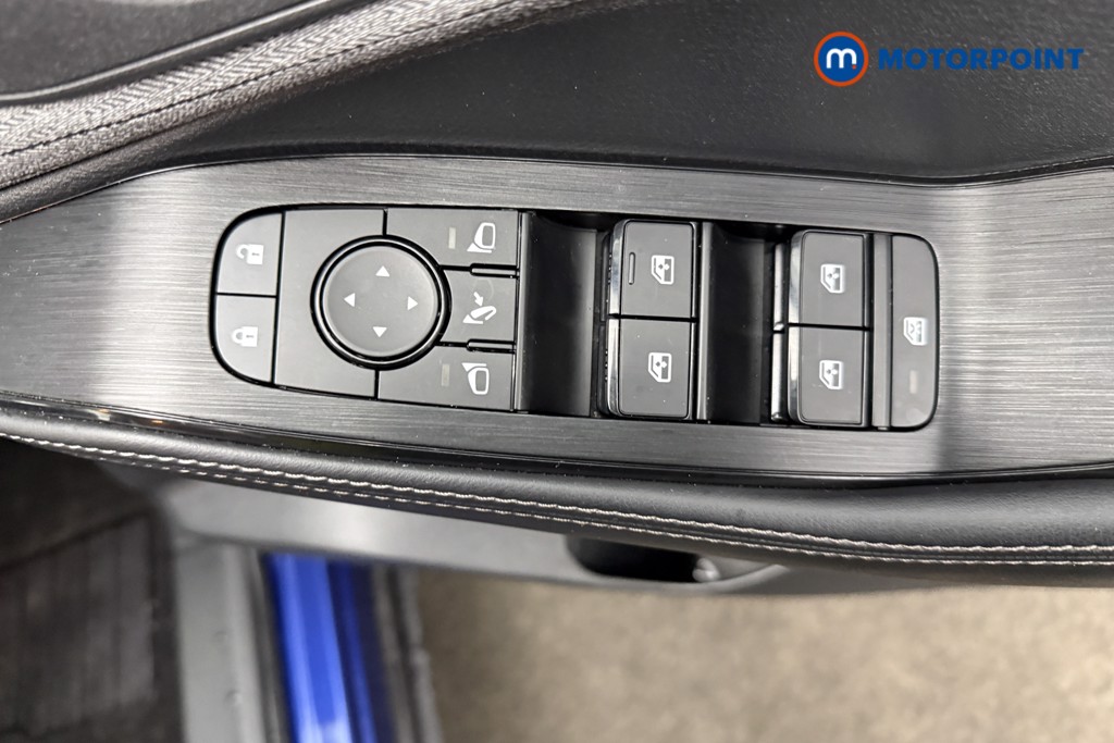 Nissan X-Trail N-Connecta Automatic Petrol-Electric Hybrid SUV - Stock Number (1610231) - 20th supplementary image