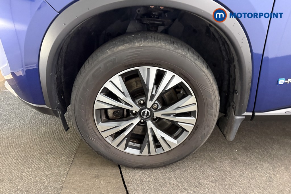 Nissan X-Trail N-Connecta Automatic Petrol-Electric Hybrid SUV - Stock Number (1610231) - 33rd supplementary image