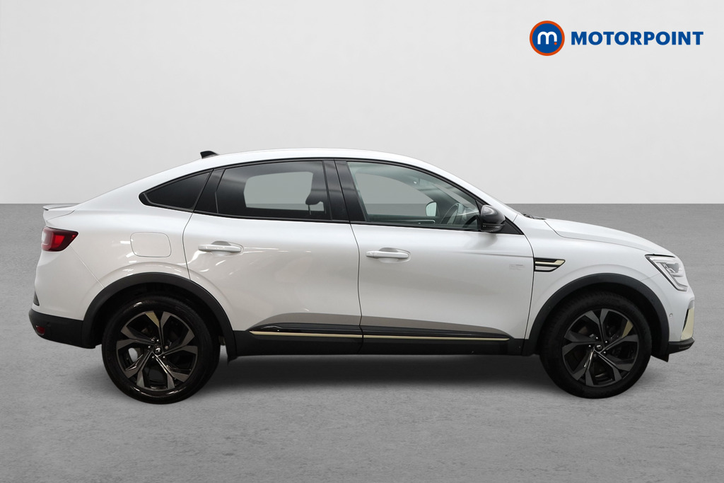 Renault Arkana Engineered Automatic Petrol-Electric Hybrid SUV - Stock Number (1611116) - Drivers side