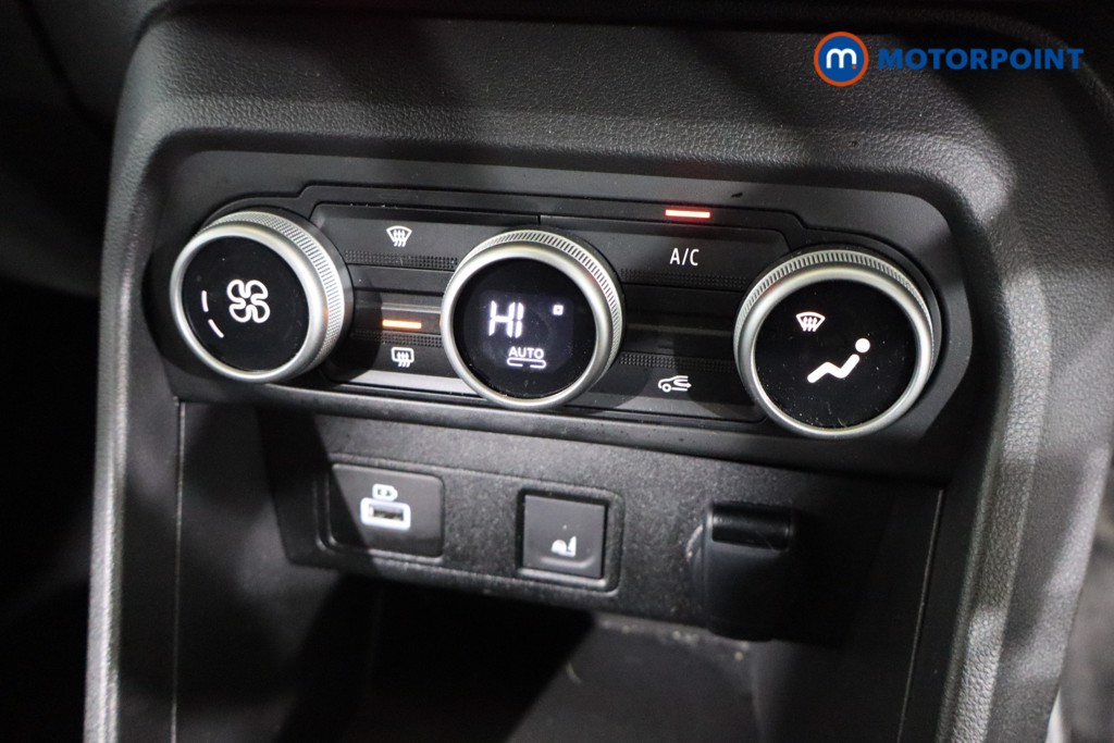 Dacia Jogger Extreme Manual Petrol People Carrier - Stock Number (1611231) - 12th supplementary image