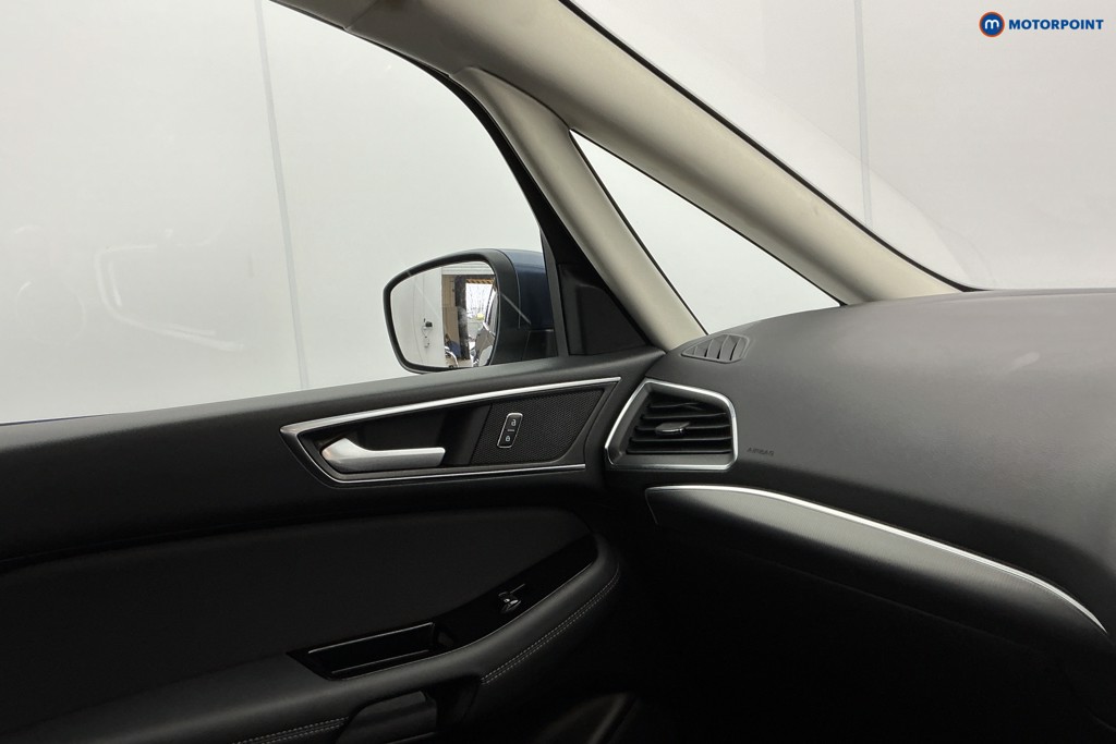 Ford S-Max Titanium Manual Diesel People Carrier - Stock Number (1611236) - 21st supplementary image