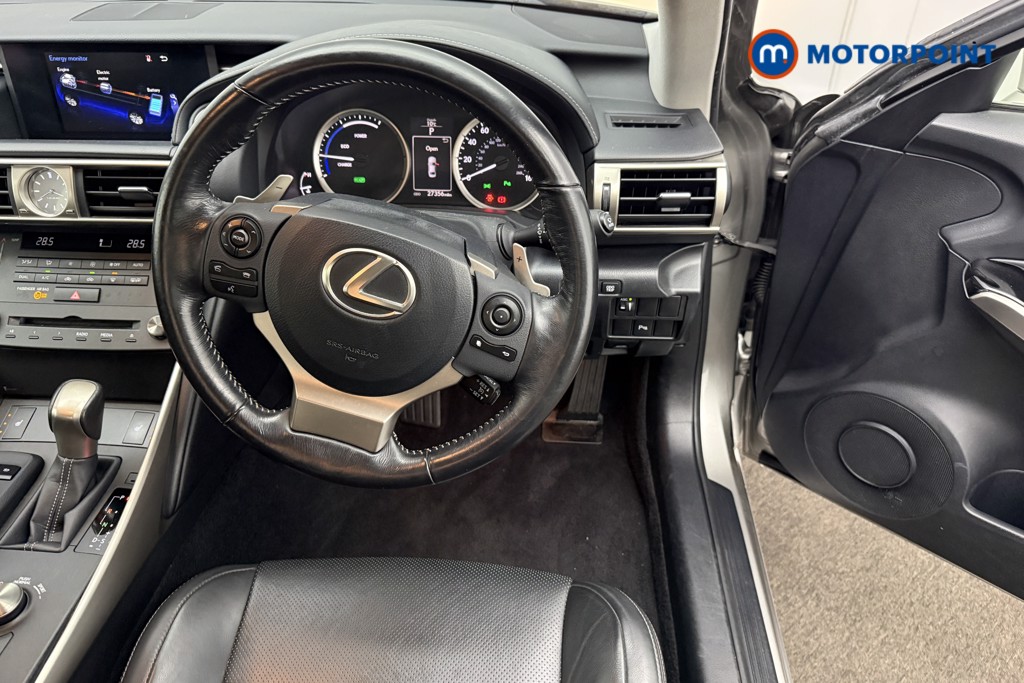 Lexus IS Executive Edition Automatic Petrol-Electric Hybrid Saloon - Stock Number (1611419) - 12th supplementary image