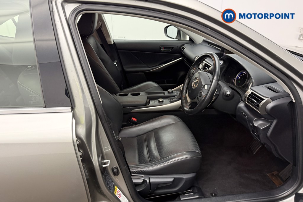 Lexus IS Executive Edition Automatic Petrol-Electric Hybrid Saloon - Stock Number (1611419) - 13th supplementary image