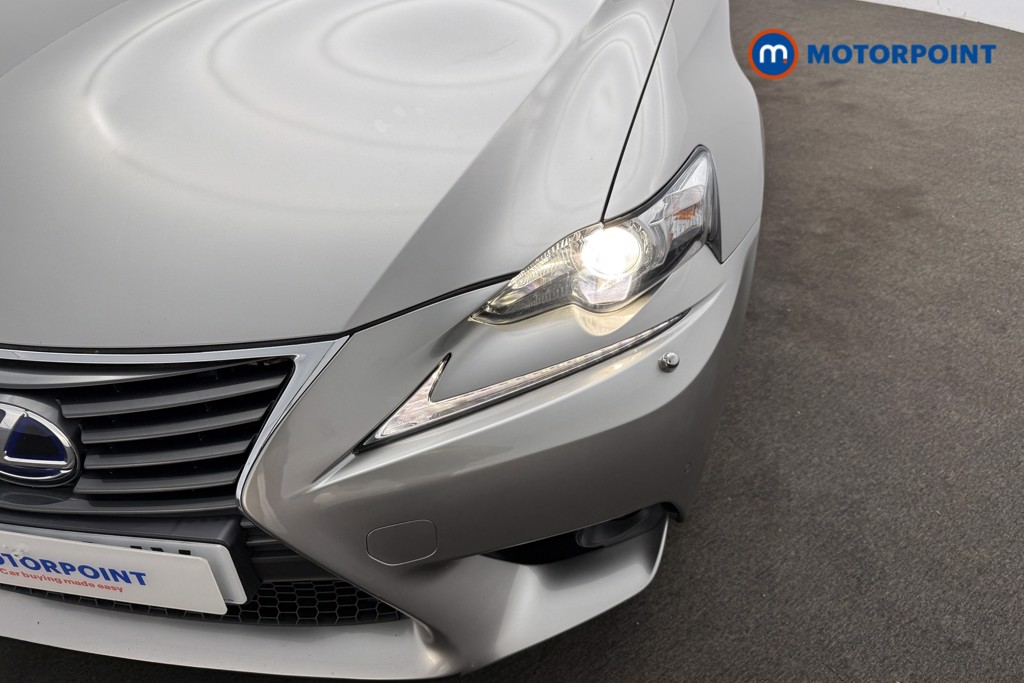 Lexus IS Executive Edition Automatic Petrol-Electric Hybrid Saloon - Stock Number (1611419) - 28th supplementary image
