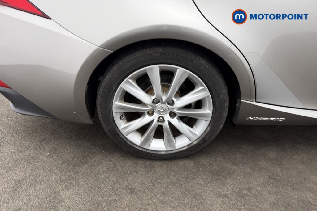 Lexus IS Executive Edition Automatic Petrol-Electric Hybrid Saloon - Stock Number (1611419) - 31st supplementary image