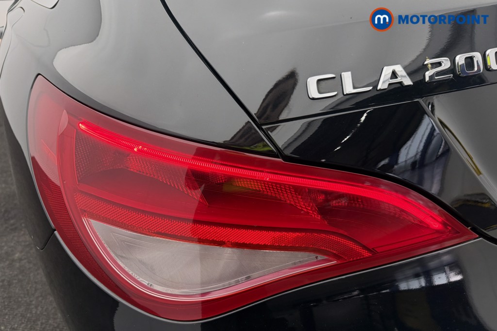 Mercedes-Benz CLA Amg Line Edtion Automatic Petrol Estate - Stock Number (1611422) - 16th supplementary image