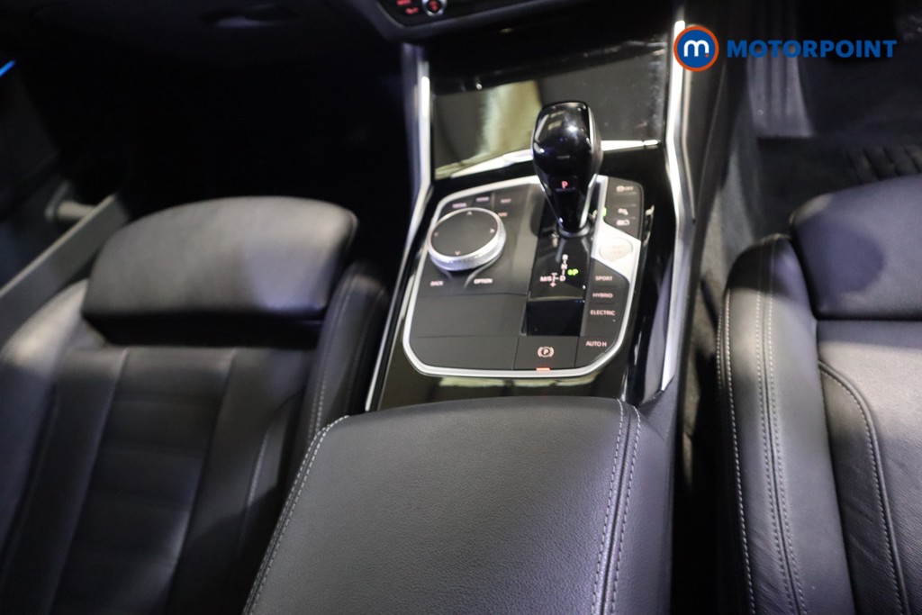 BMW 3 Series Sport Pro Automatic Petrol Plug-In Hybrid Saloon - Stock Number (1611590) - 6th supplementary image