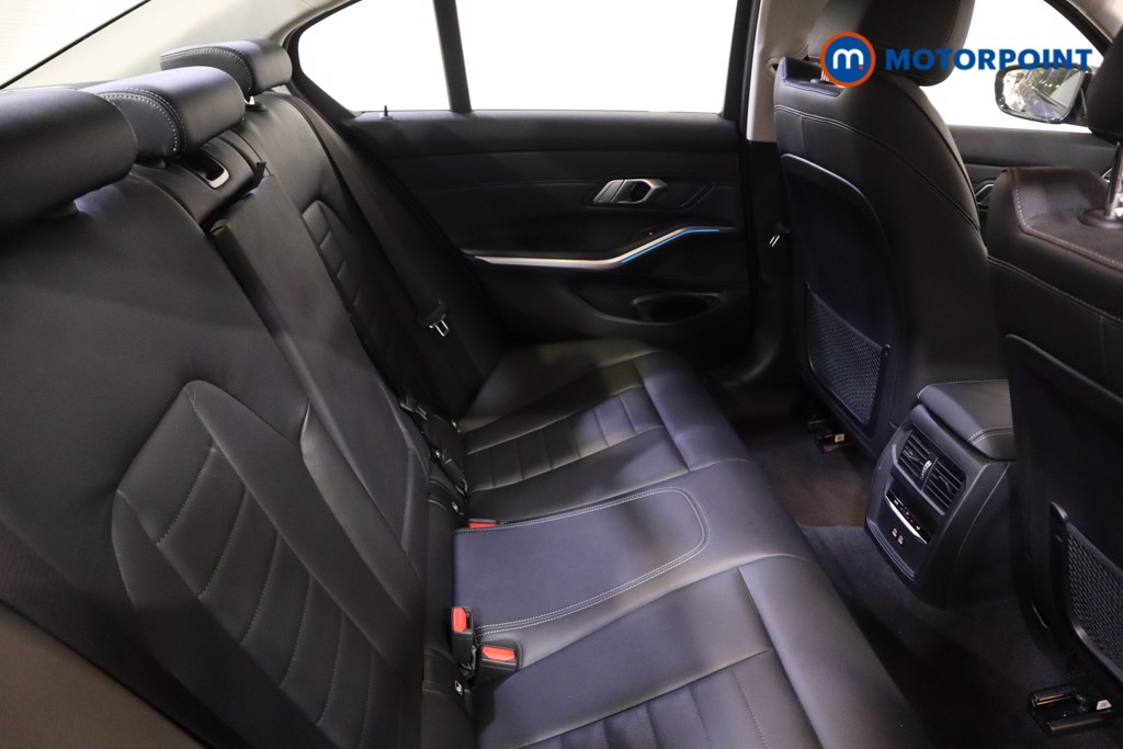 BMW 3 Series Sport Pro Automatic Petrol Plug-In Hybrid Saloon - Stock Number (1611590) - 18th supplementary image