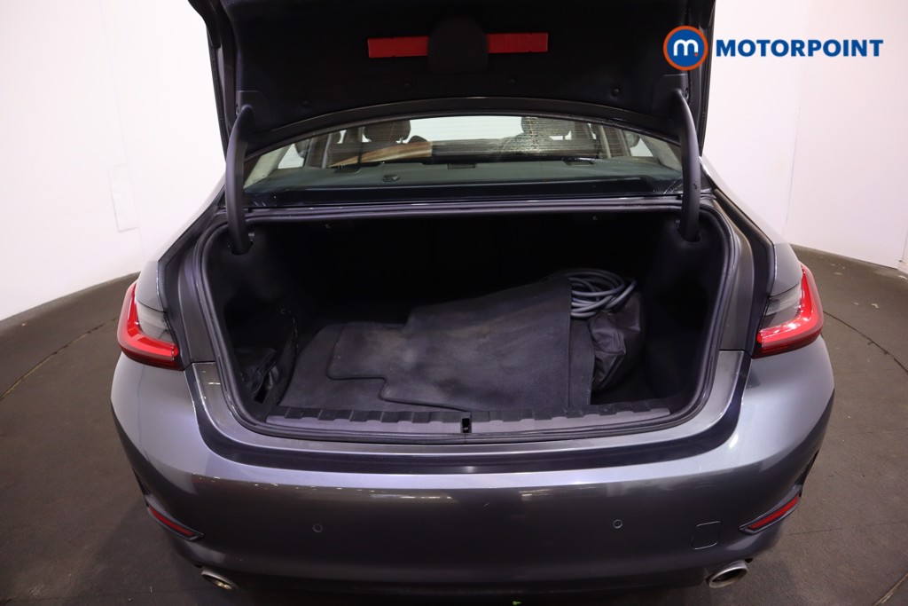 BMW 3 Series Sport Pro Automatic Petrol Plug-In Hybrid Saloon - Stock Number (1611590) - 20th supplementary image