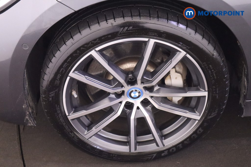 BMW 3 Series Sport Pro Automatic Petrol Plug-In Hybrid Saloon - Stock Number (1611590) - 24th supplementary image