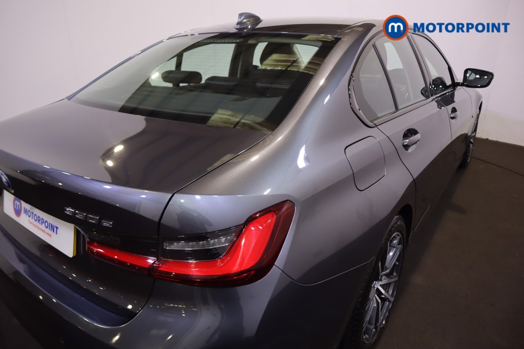 BMW 3 Series Sport Pro Automatic Petrol Plug-In Hybrid Saloon - Stock Number (1611590) - 27th supplementary image