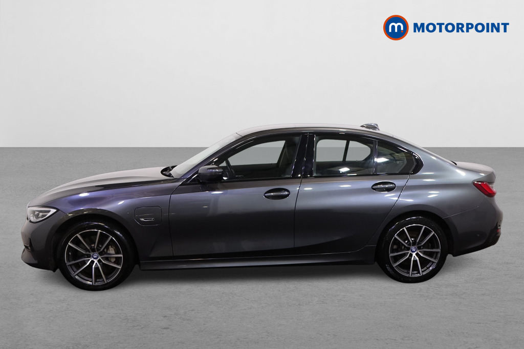 BMW 3 Series Sport Pro Automatic Petrol Plug-In Hybrid Saloon - Stock Number (1611590) - Passenger side