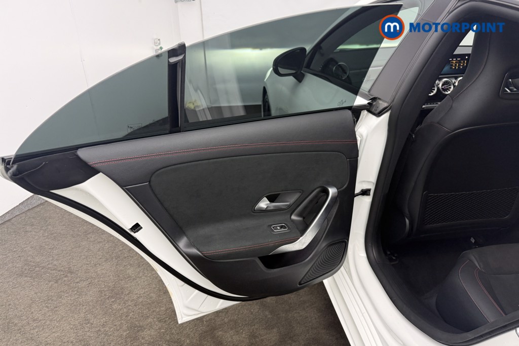 Mercedes-Benz CLA Amg Line Automatic Diesel Coupe - Stock Number (1611799) - 6th supplementary image