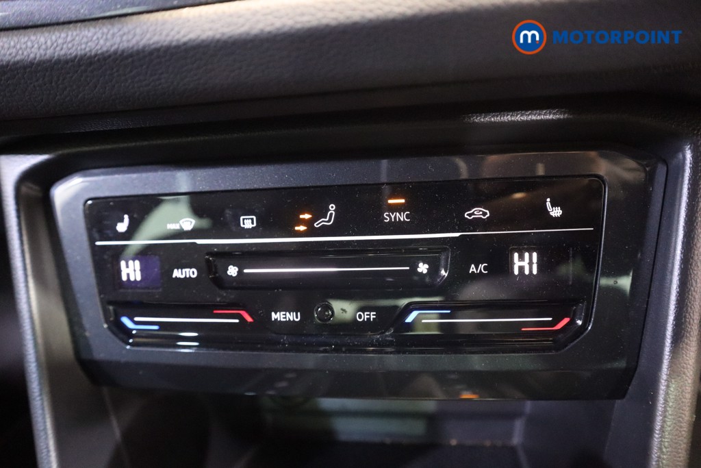 Volkswagen Tiguan R-Line Automatic Petrol SUV - Stock Number (1611939) - 5th supplementary image