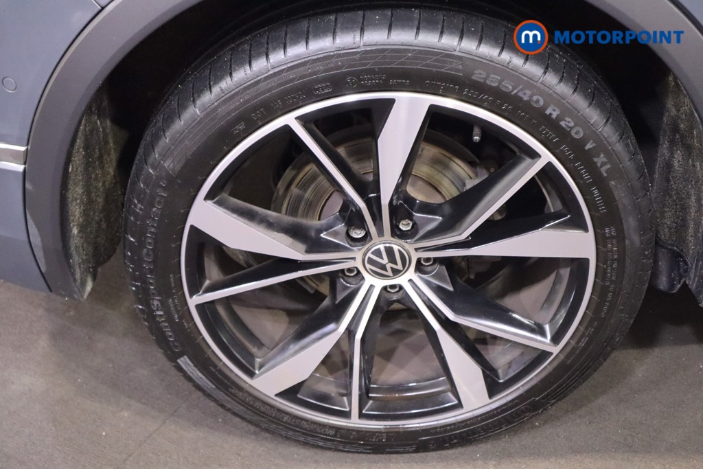 Volkswagen Tiguan R-Line Automatic Petrol SUV - Stock Number (1611939) - 21st supplementary image