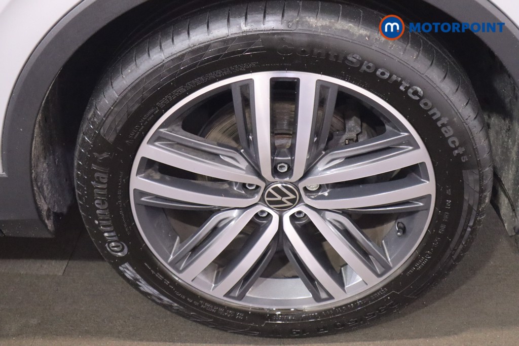 Volkswagen Tiguan Elegance Automatic Petrol SUV - Stock Number (1612047) - 25th supplementary image