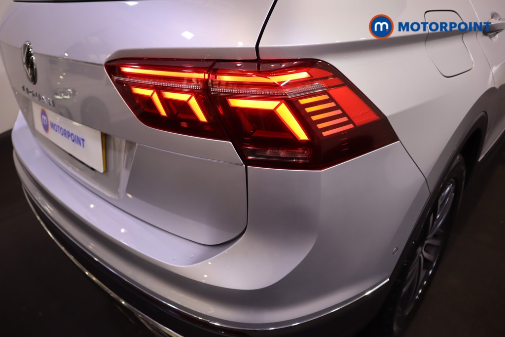 Volkswagen Tiguan Elegance Automatic Petrol SUV - Stock Number (1612047) - 27th supplementary image