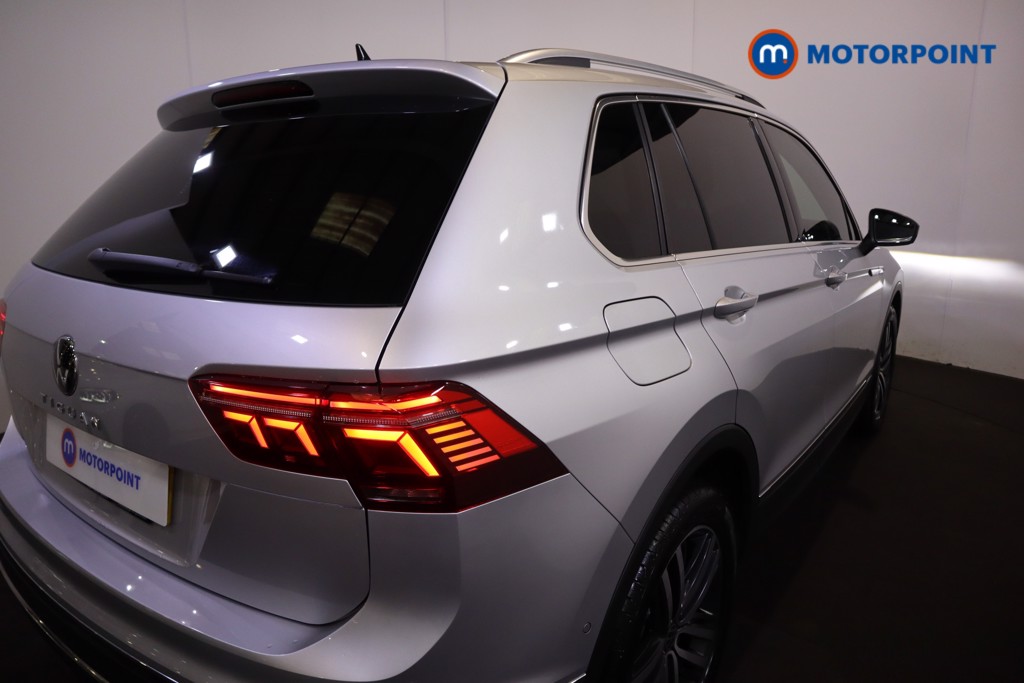 Volkswagen Tiguan Elegance Automatic Petrol SUV - Stock Number (1612047) - 28th supplementary image
