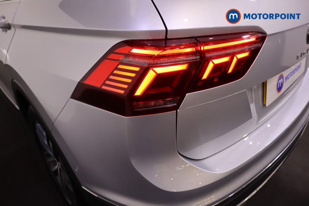 Volkswagen Tiguan Elegance Automatic Petrol SUV - Stock Number (1612047) - 29th supplementary image