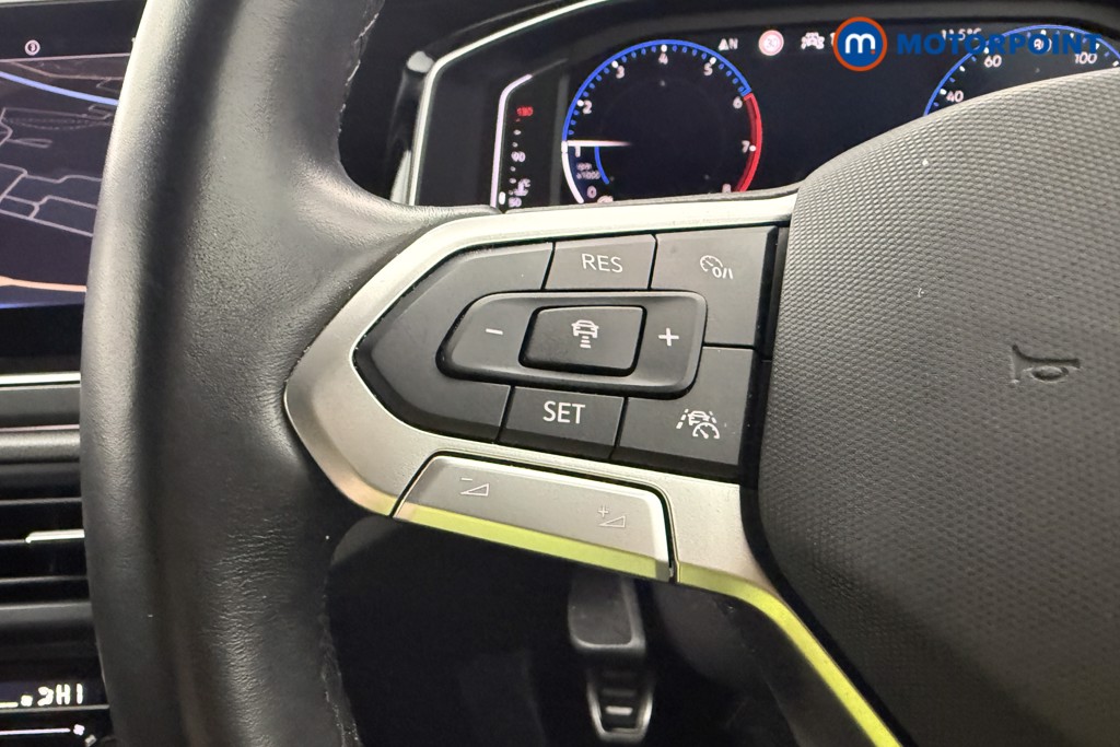 Volkswagen Polo R-Line Manual Petrol Hatchback - Stock Number (1612404) - 6th supplementary image