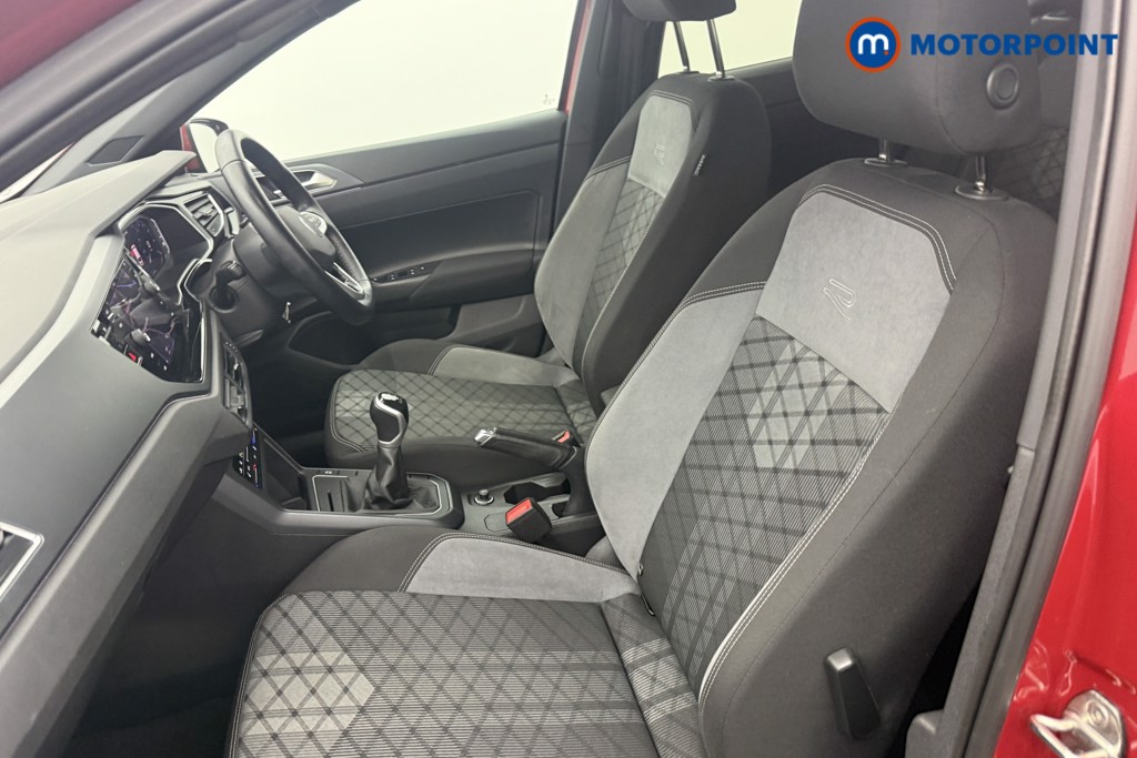 Volkswagen Polo R-Line Manual Petrol Hatchback - Stock Number (1612404) - 11th supplementary image