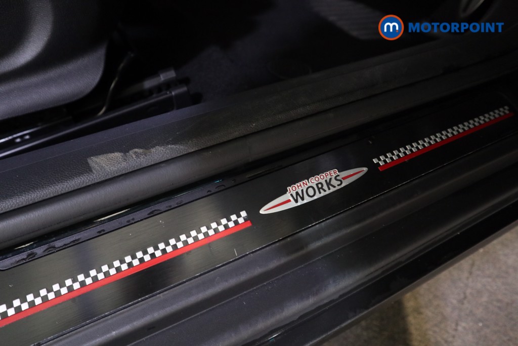 Mini Clubman John Cooper Works Automatic Petrol Estate - Stock Number (1612519) - 17th supplementary image